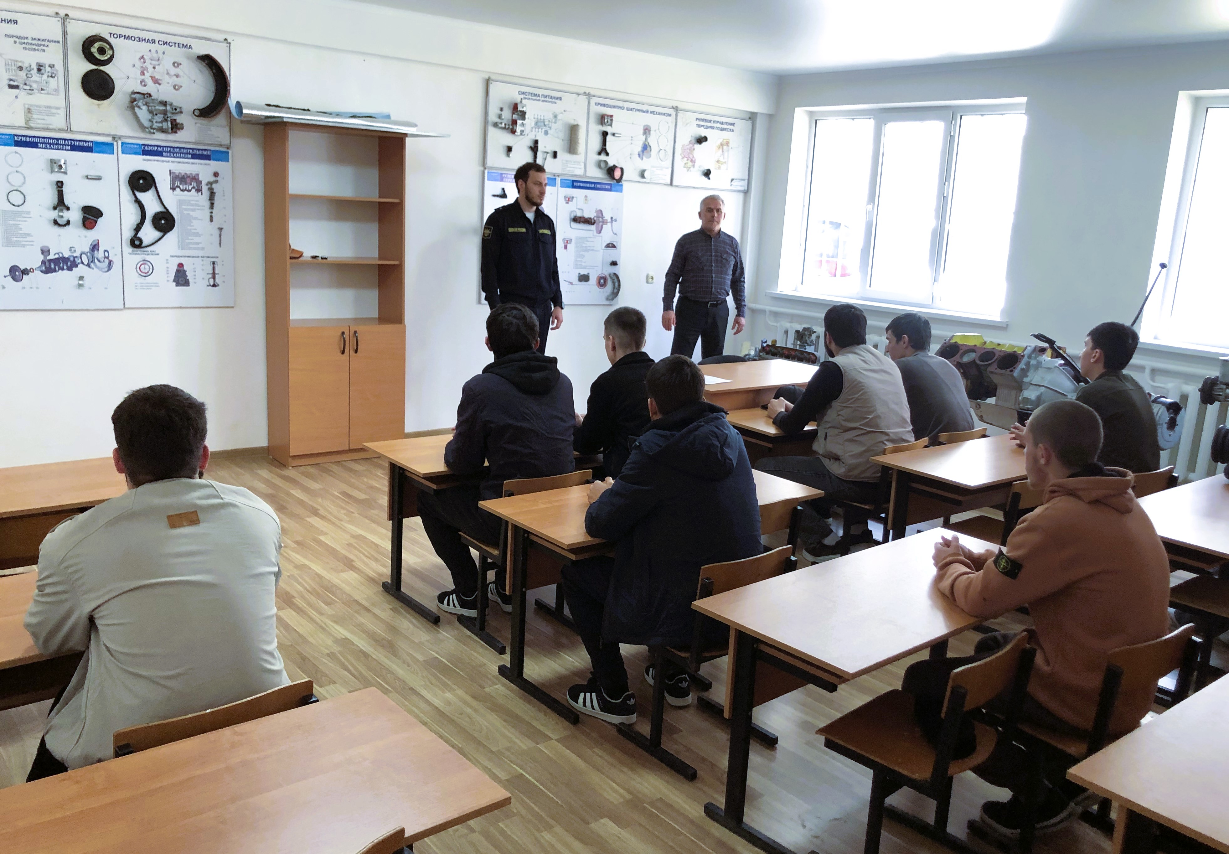 В отделении ДОСААФ Чеченской Республики прошел «Урок мужества»